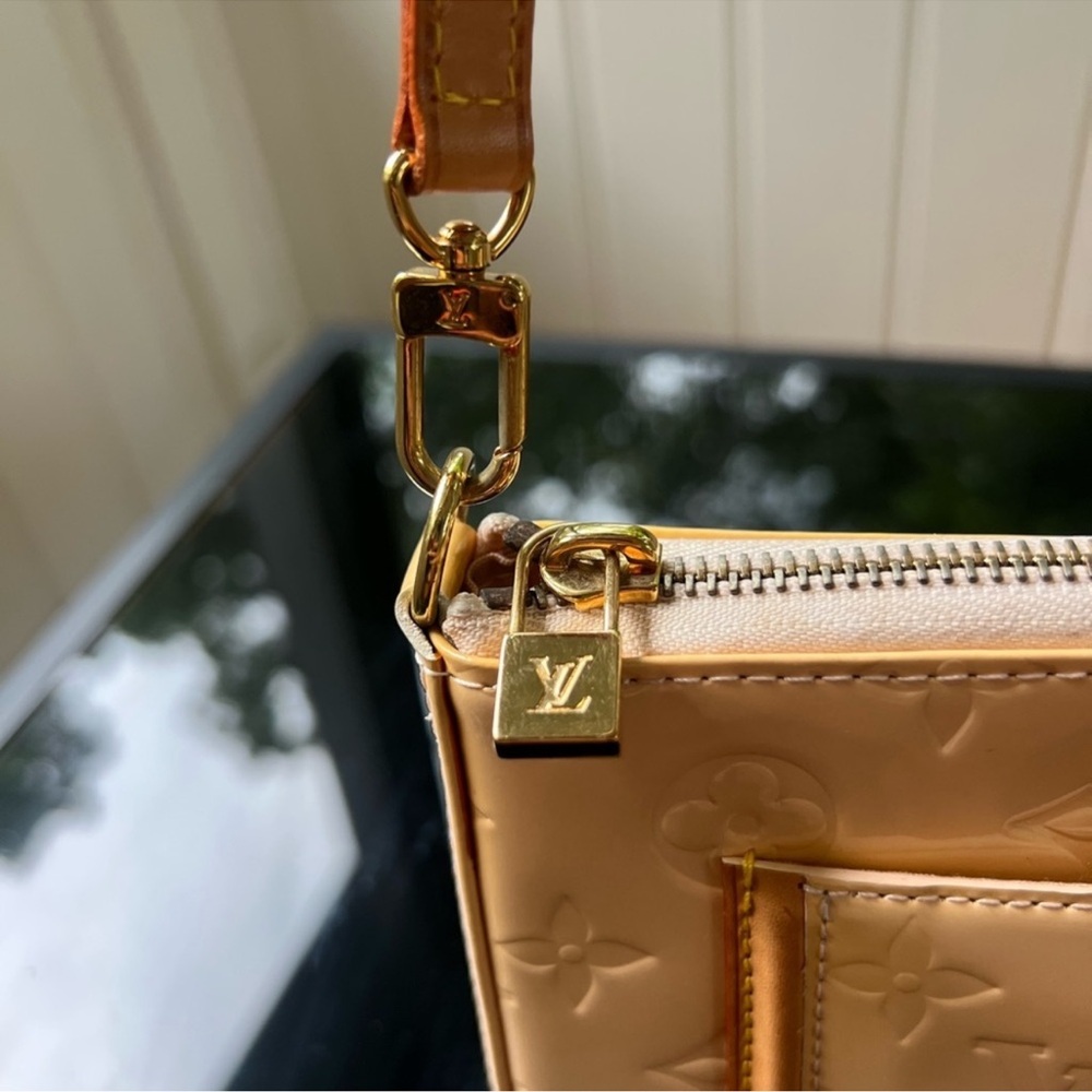 Authentic Louis Vuitton Mallory mini bag classic monogram vernis Y2K - Picture 10 of 14
